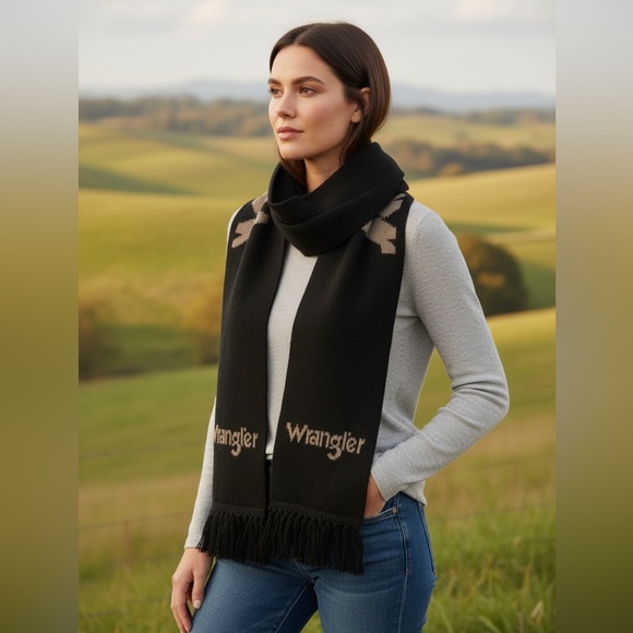 Wrangler Accessories - Wrangler Black and Tan Scarf vintage unisex